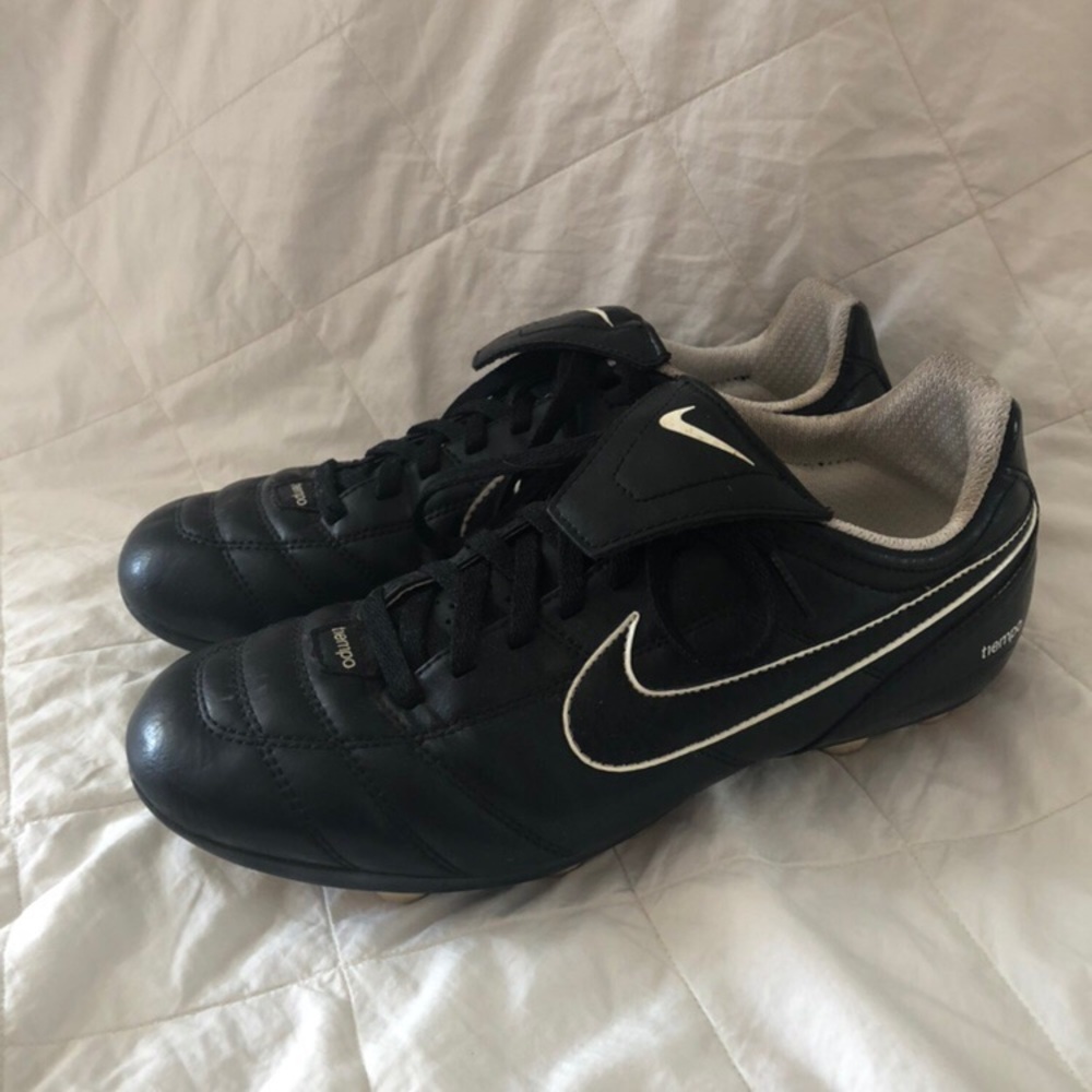 Nike Tempo Soccer Cleats